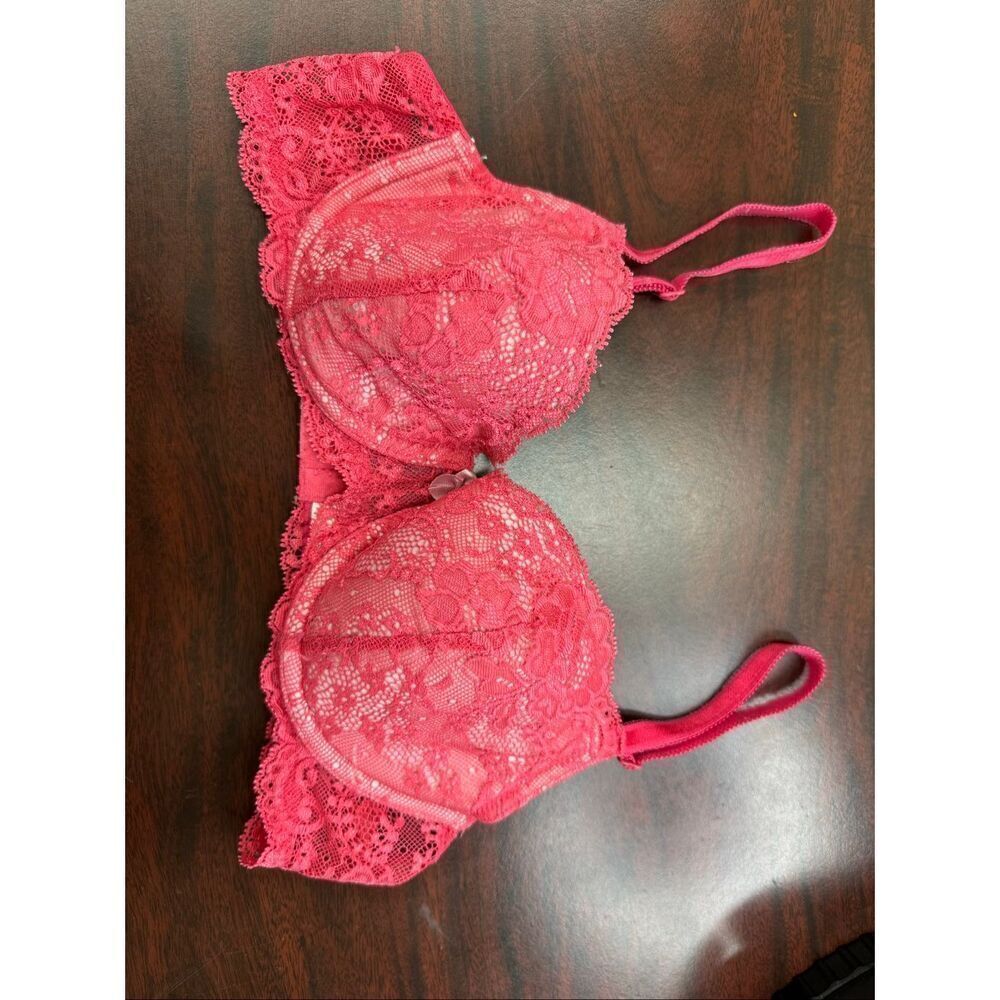 Victoria’s Secret Dream Angels Lined Demi Pink Lace Bra Size 34B